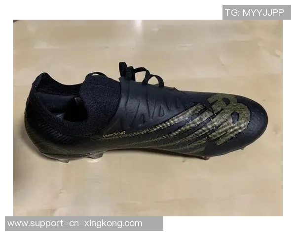 选择适合你的足球鞋软件推荐与购买指南助你提升球技与舒适度